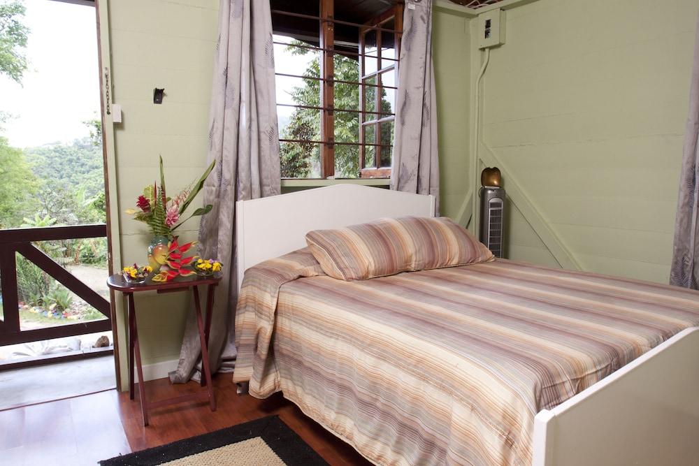 Forres Park Hotel Kingston Luaran gambar